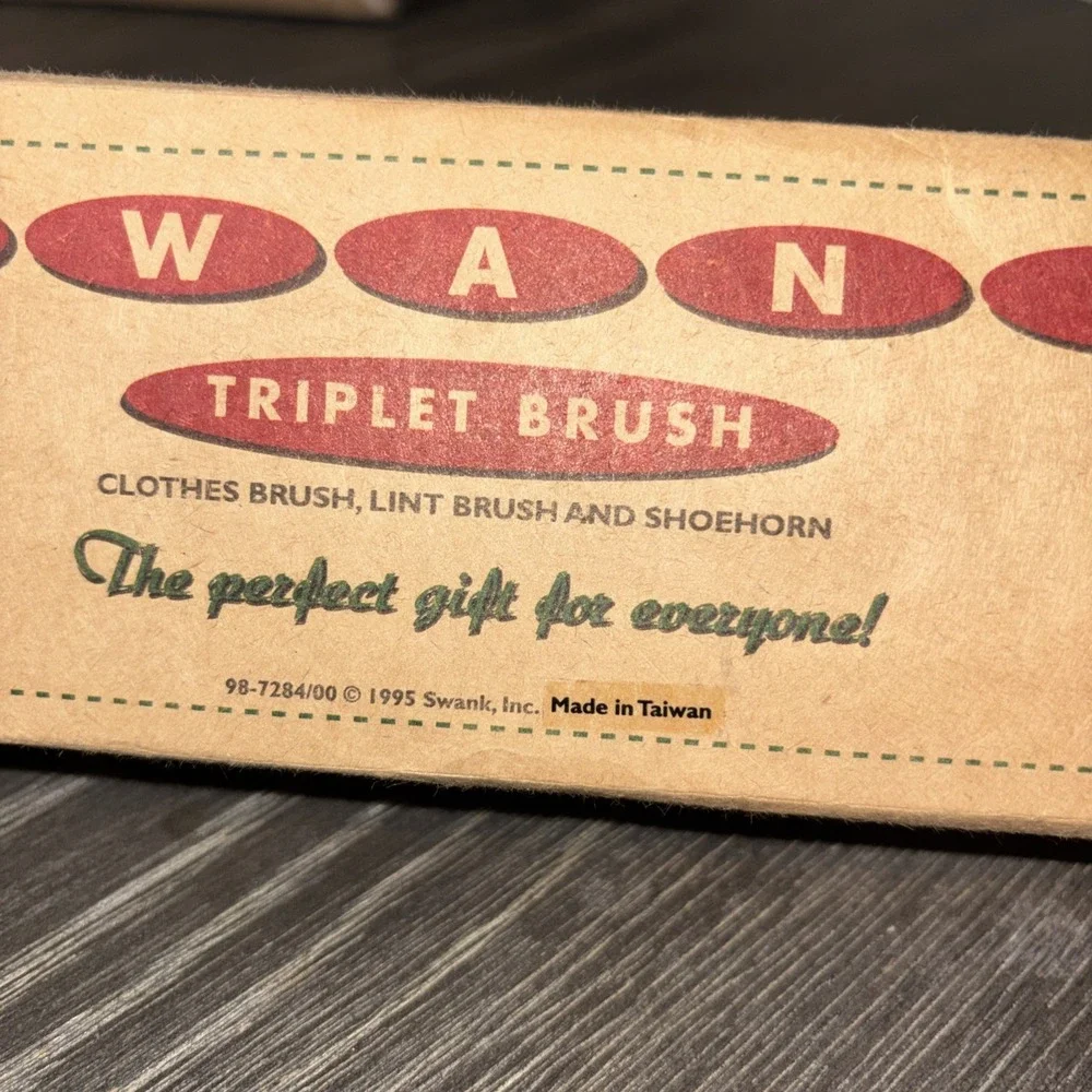 Swank Triplet Clothes Lint And Shoehorn Vintage 1995 New In Box